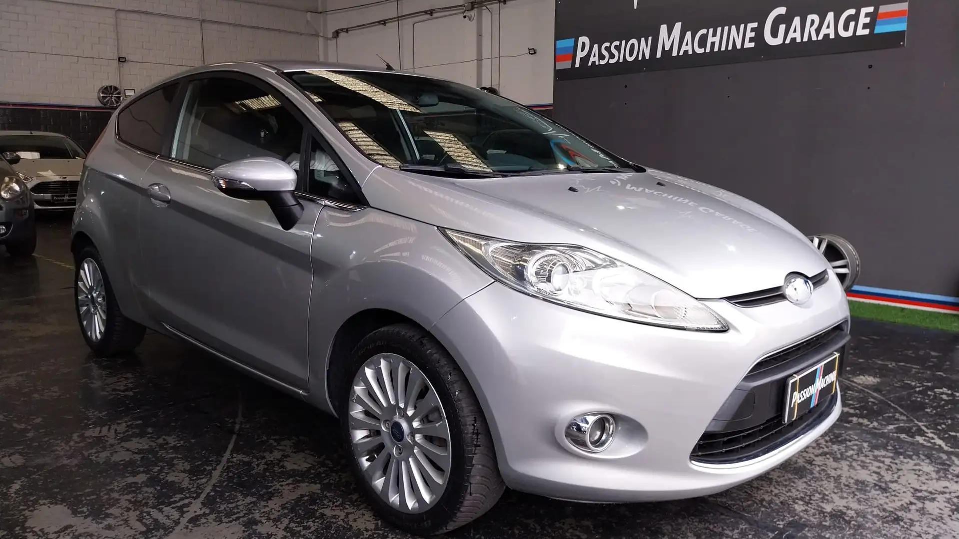 Ford Fiesta Titanium 1.2 3p Full Optional anche in comode rate Argento - 1