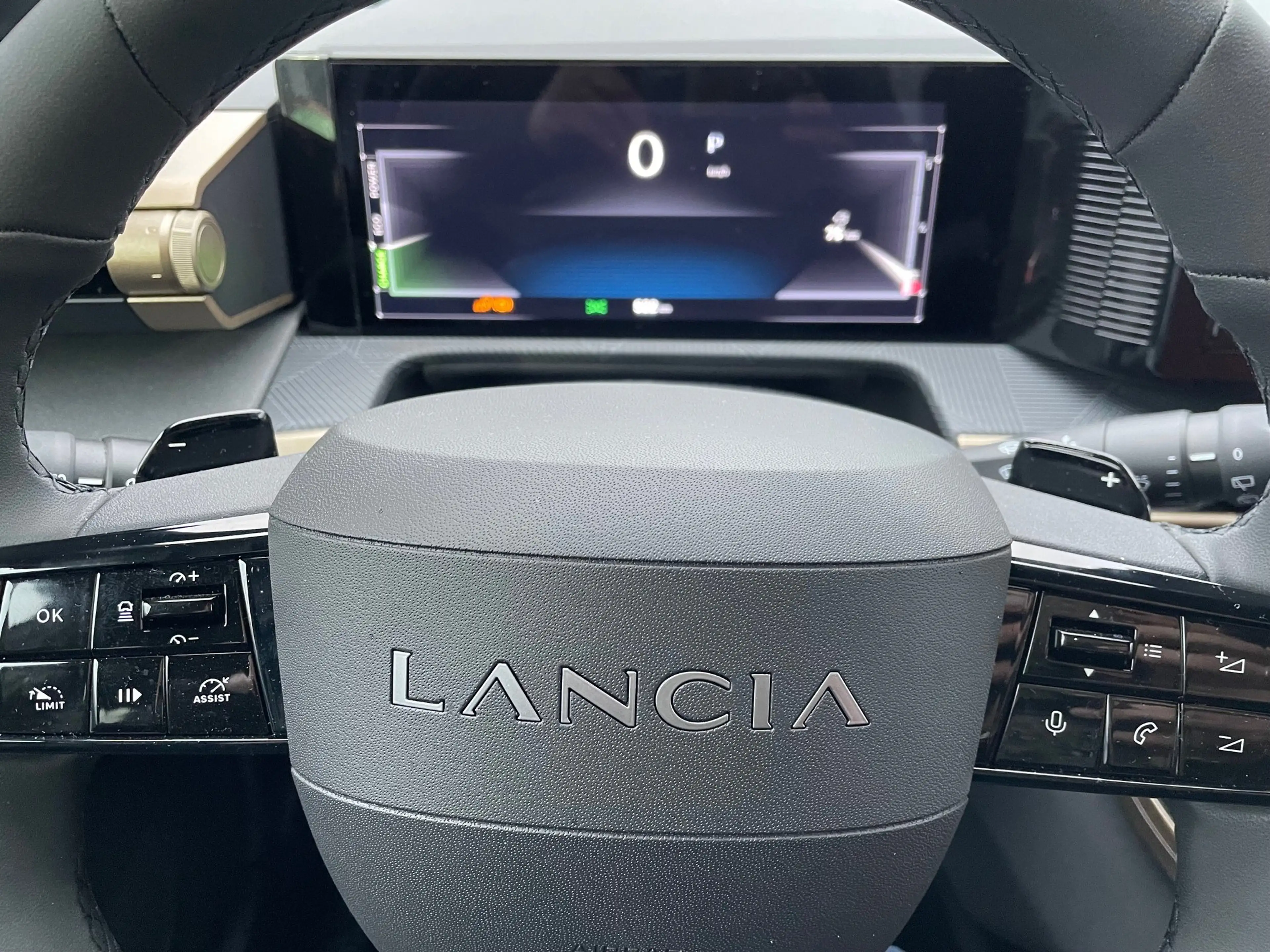 Lancia Ypsilon Neuer Ypsilon LX Hybrid — photo 12
