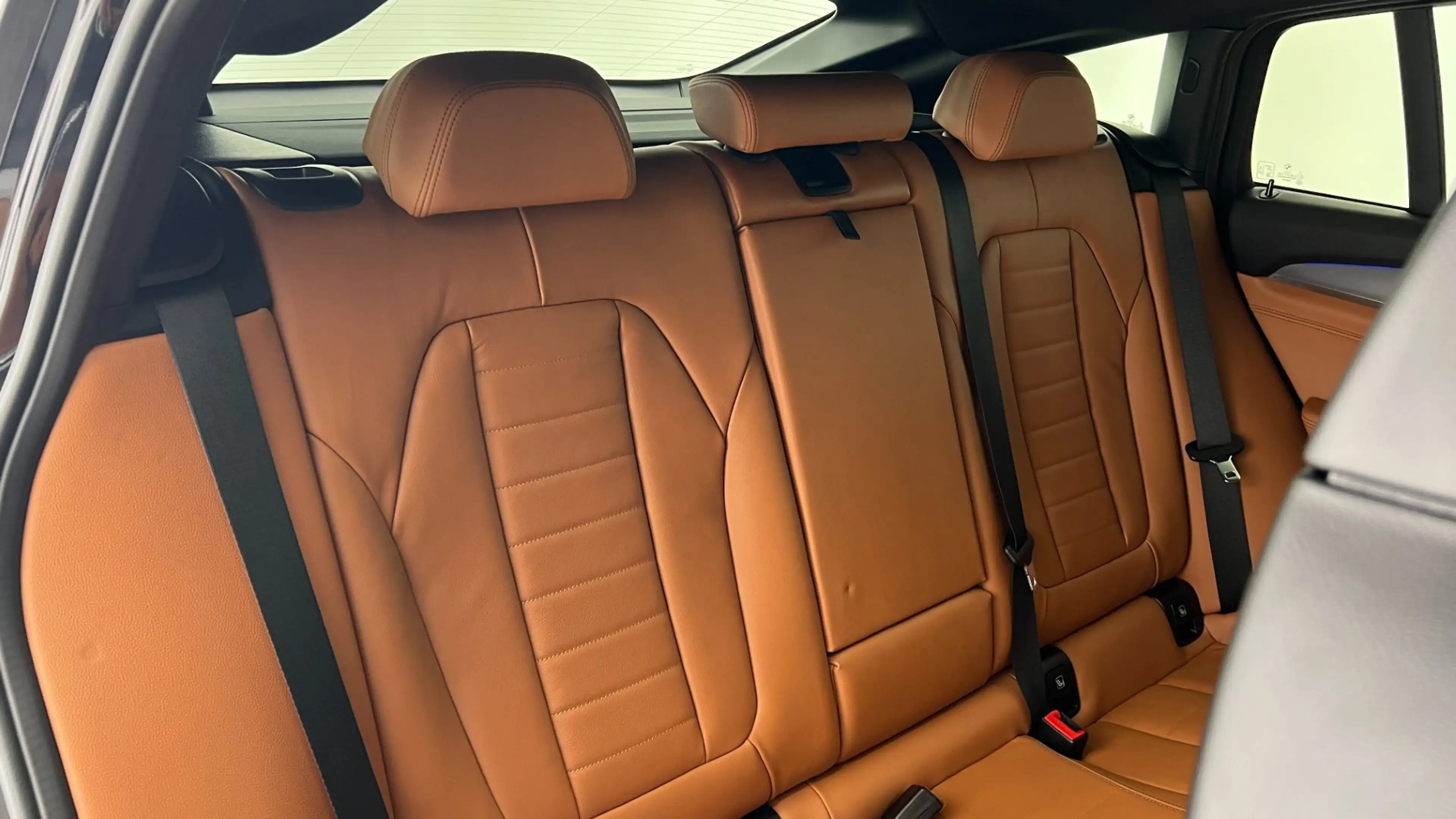 BMW X4 xDrive20d — photo 6