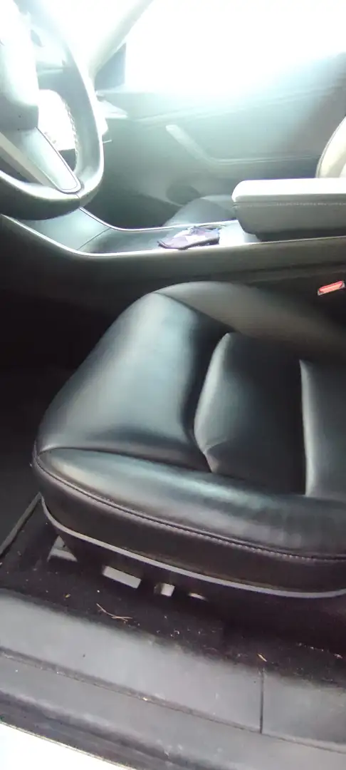 Tesla Model 3 Long Range Dual Motor awd con Acceleration boost - 2