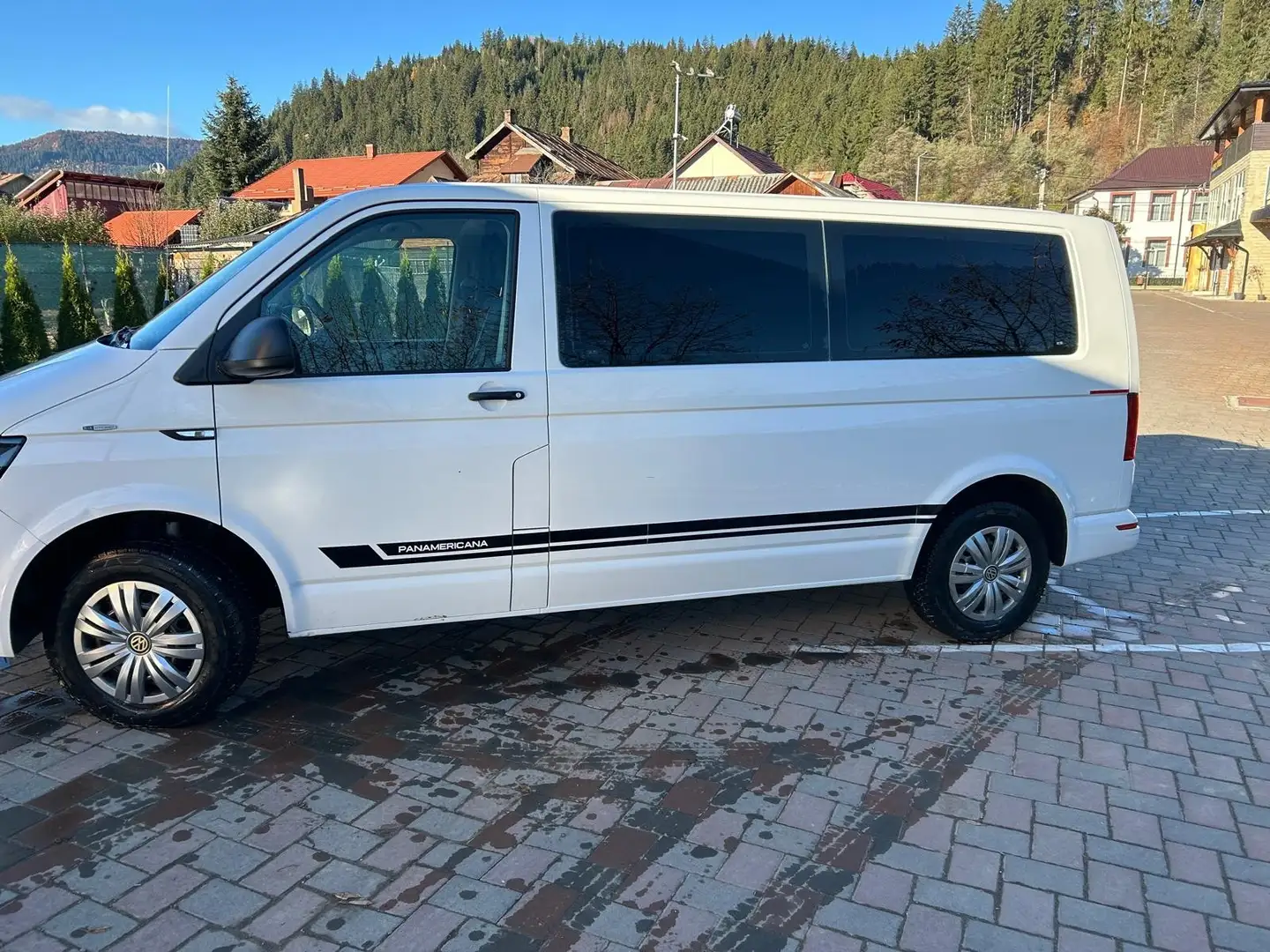 Volkswagen T6 Transporter Lang - 1