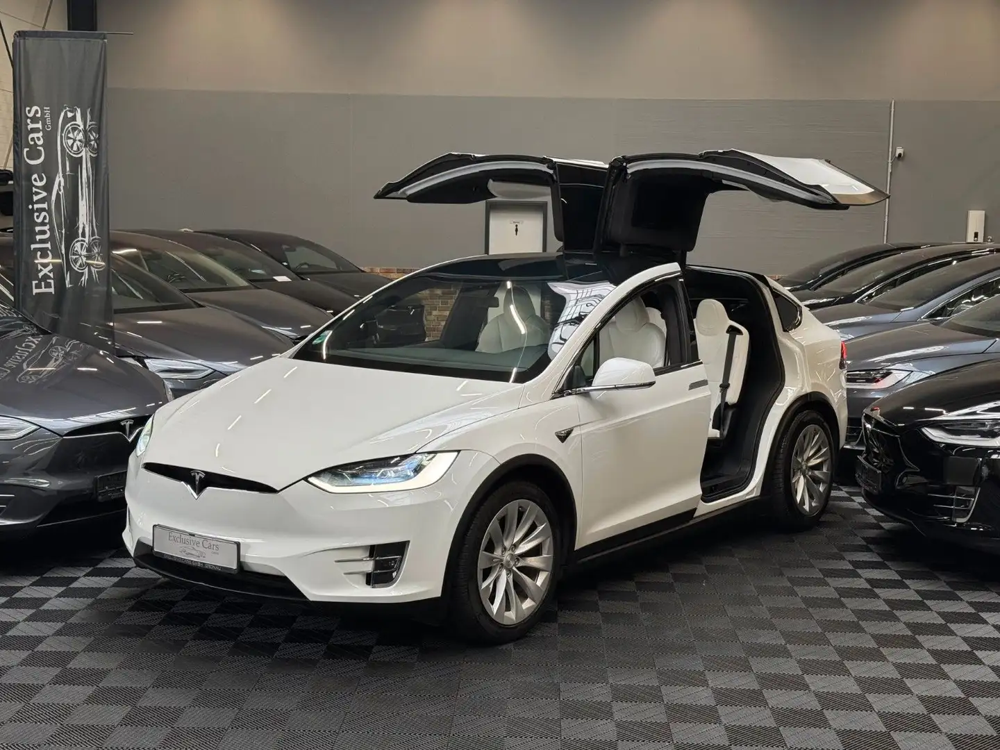 Tesla Model X MODEL X LONG RAVEN | FULL SELF DRIVE | ALL WHITE Weiß - 1
