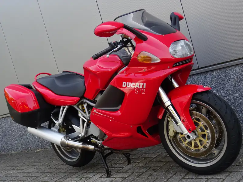 Ducati ST 2 - foto 2