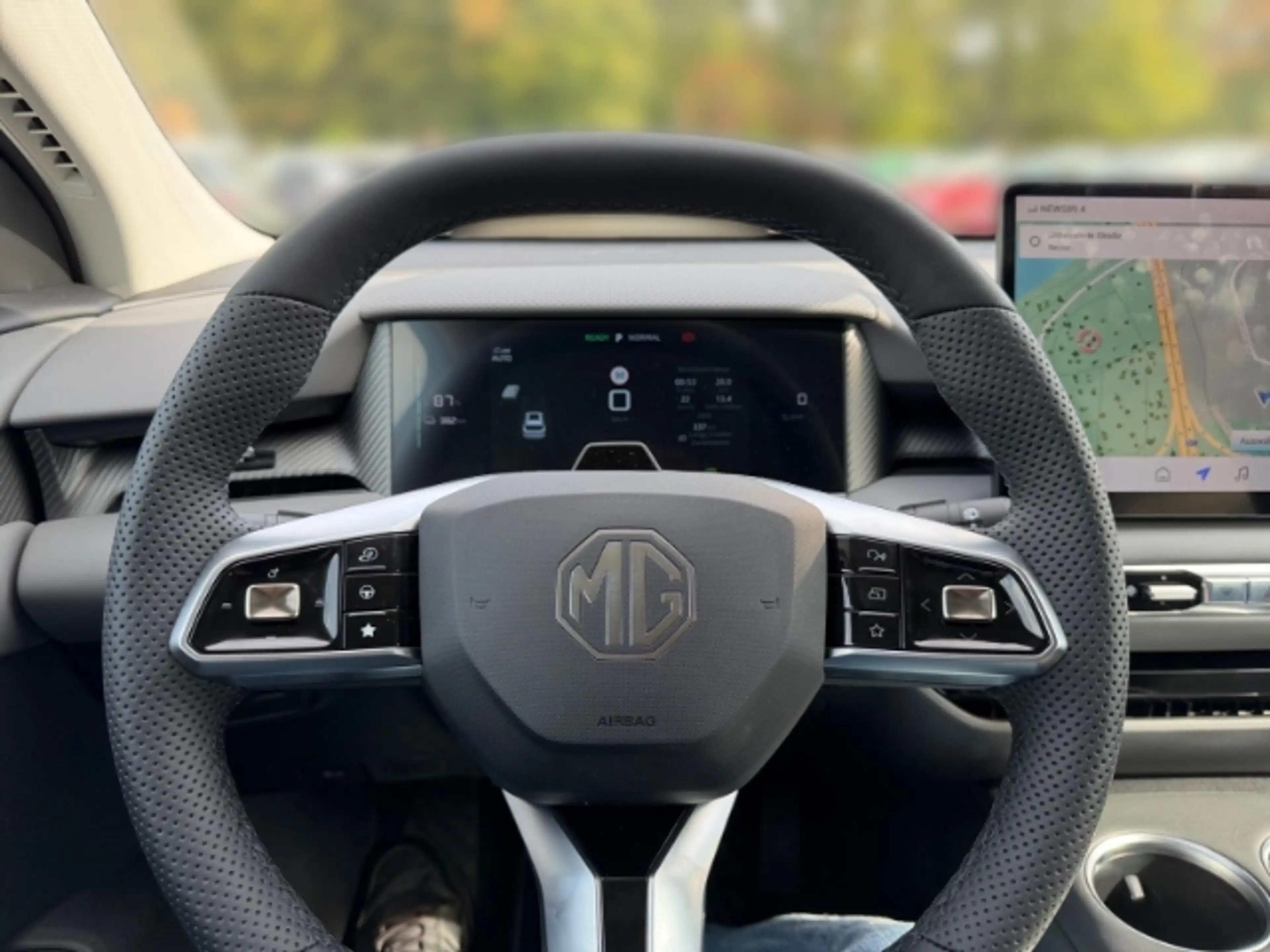 MG MGS5 EV 170 kW Luxury S5 64kWh LUX+Navi+Digitales Cockpit+ — photo 8