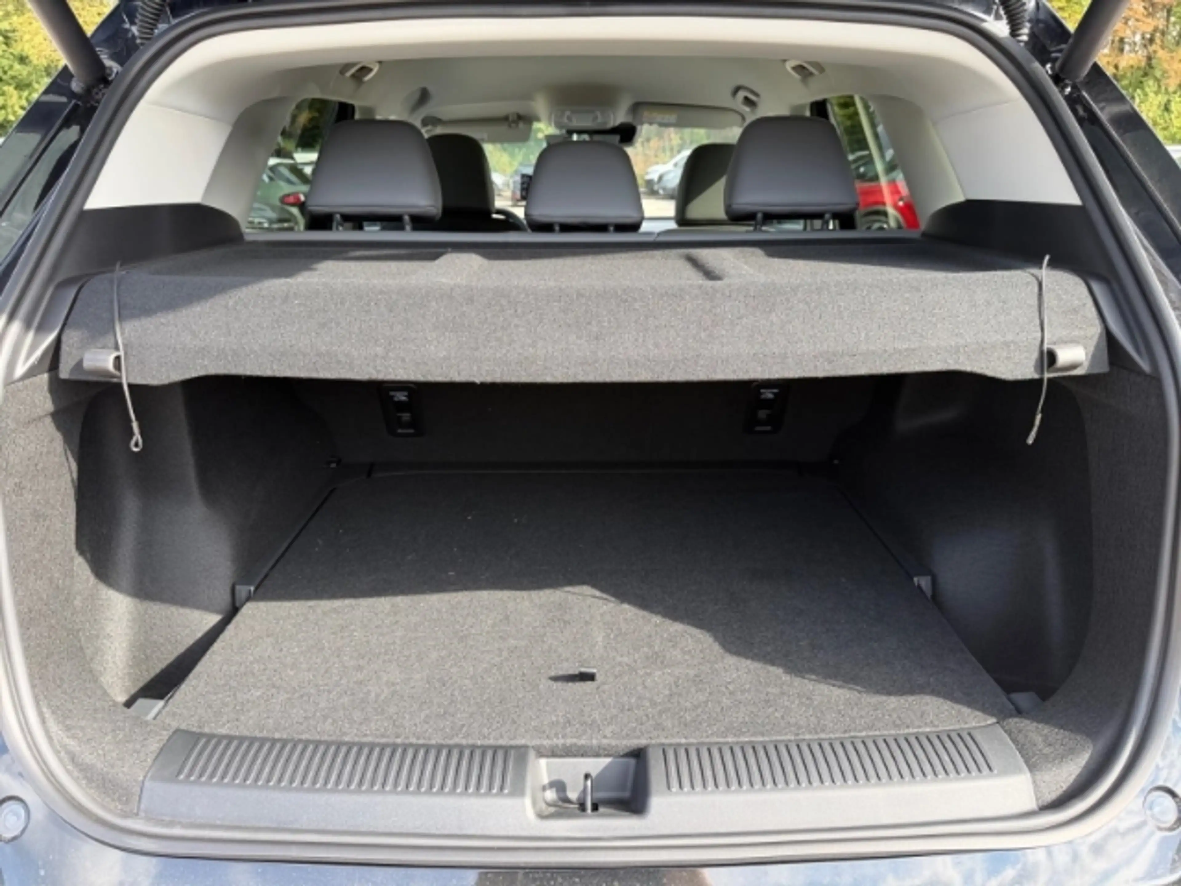MG MGS5 EV 170 kW Luxury S5 64kWh LUX+Navi+Digitales Cockpit+ — photo 12