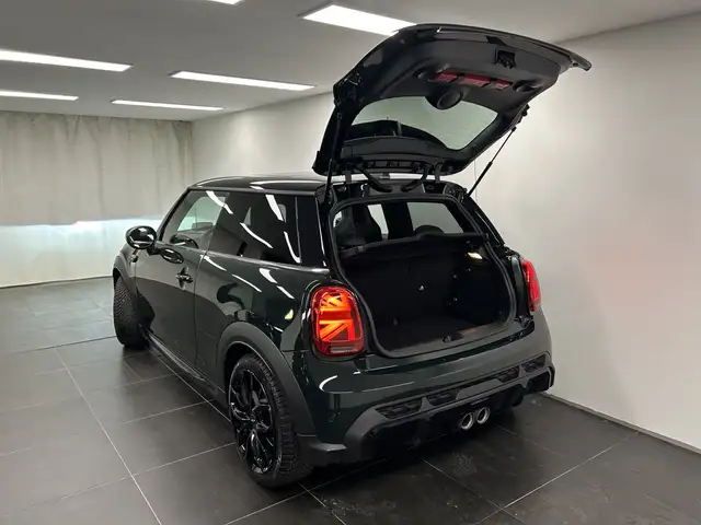 MINI Hatch view 11
