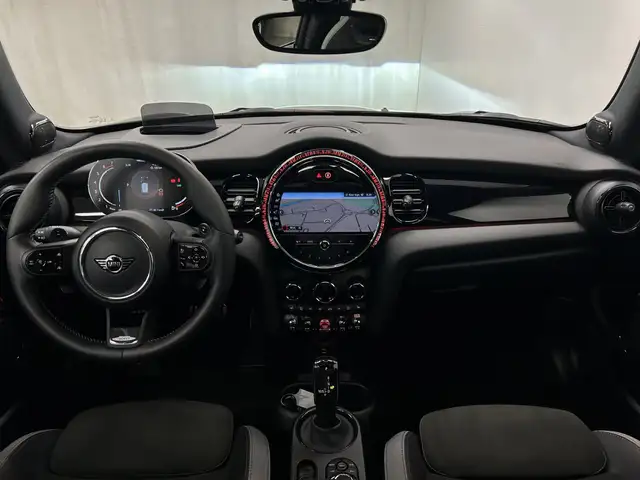 Mini Cooper view 5