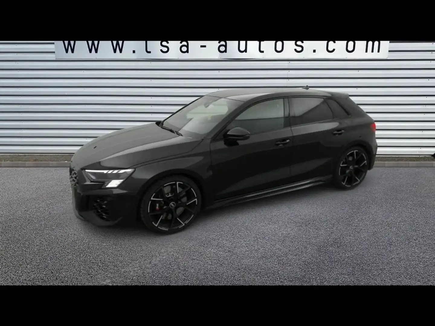 Audi RS3 Quattro 2.5 TFSI 400 S-tronic 8Y Noir - 1