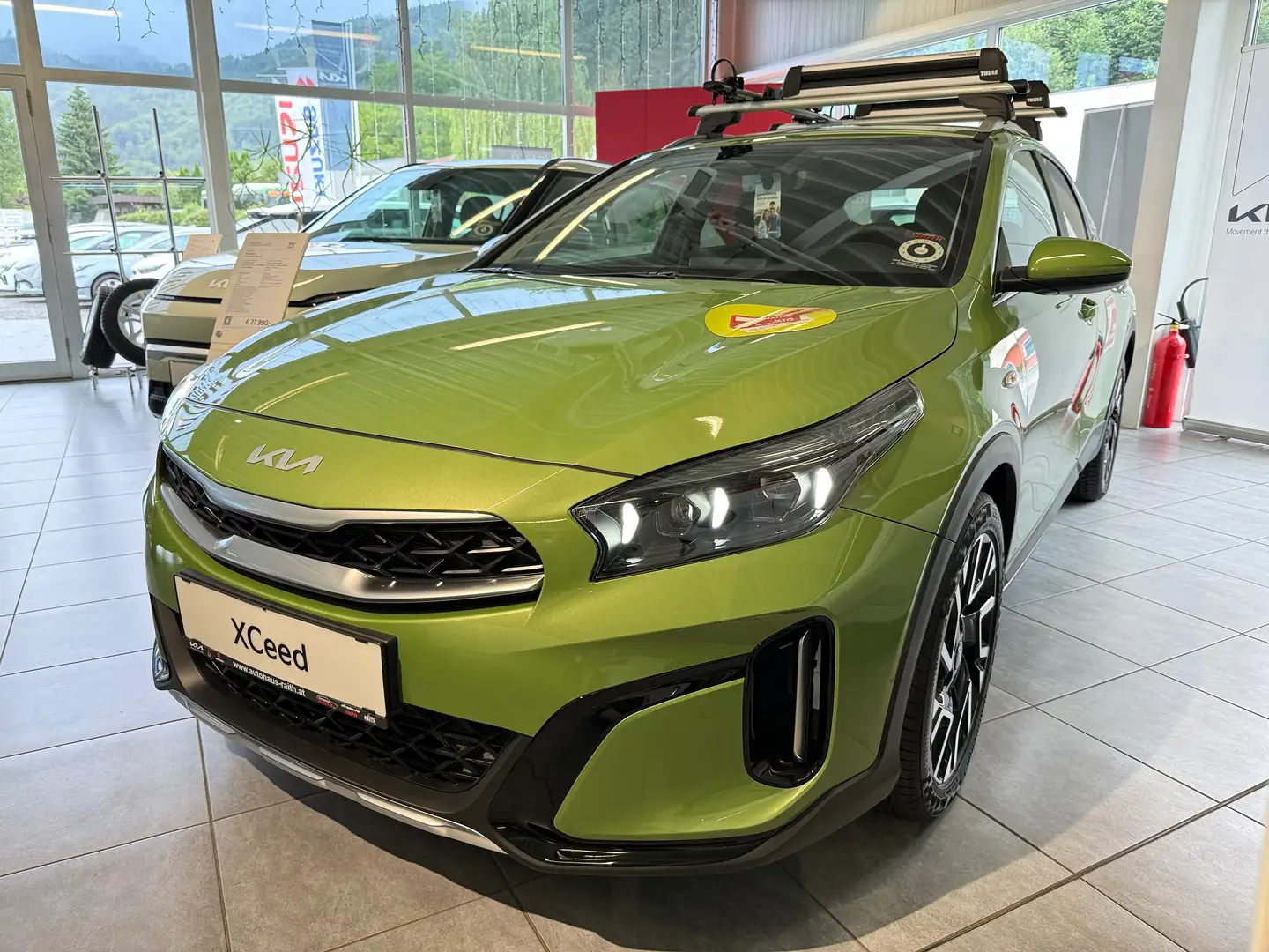 Kia XCeed 1,5 TGDI 48V GPF Silber DCT Zelená - 1