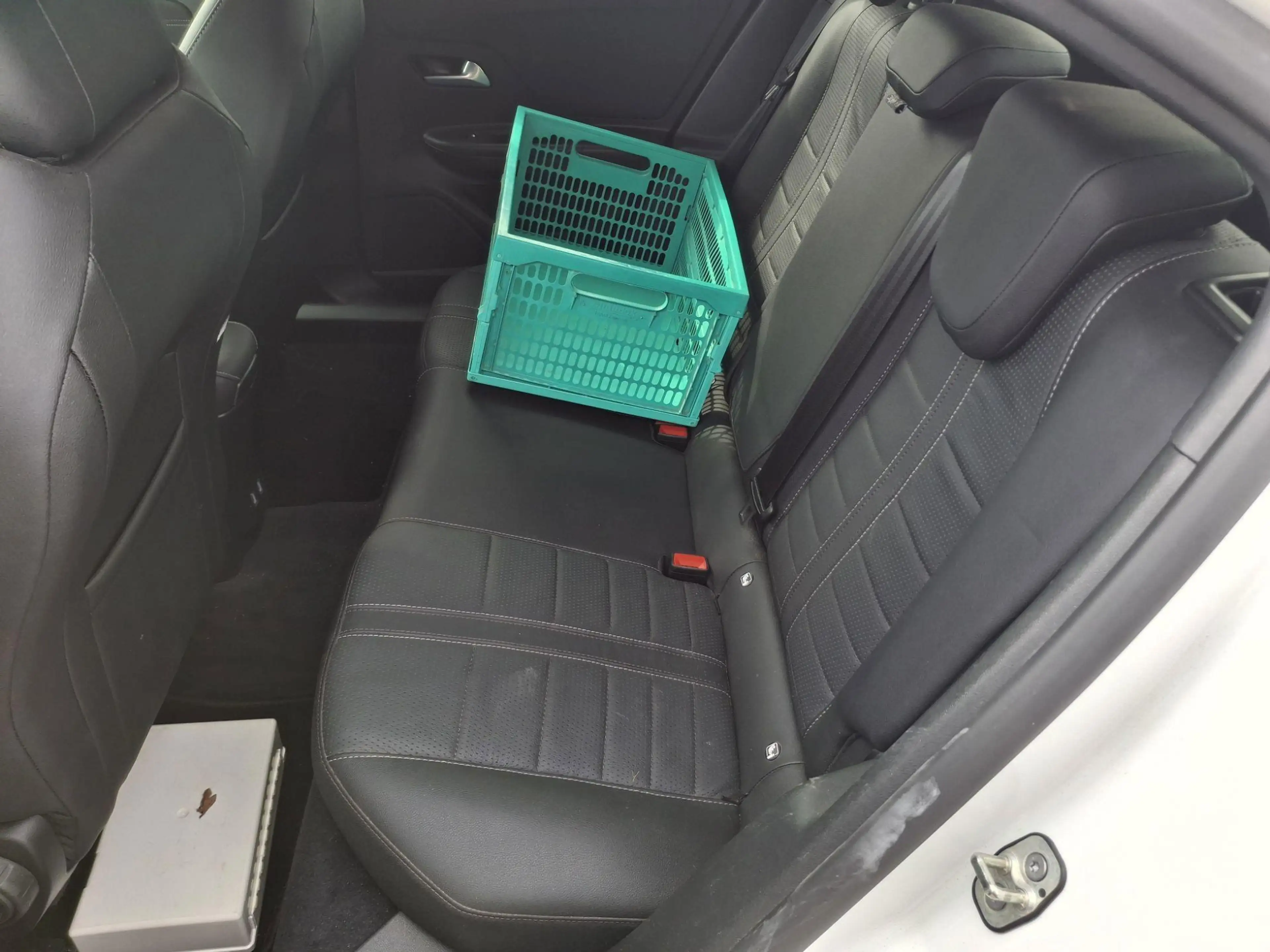 Opel Mokka-E Ultimate 50-kWh 11kw bl. | 136pk | Lederen Bekledi — photo 13