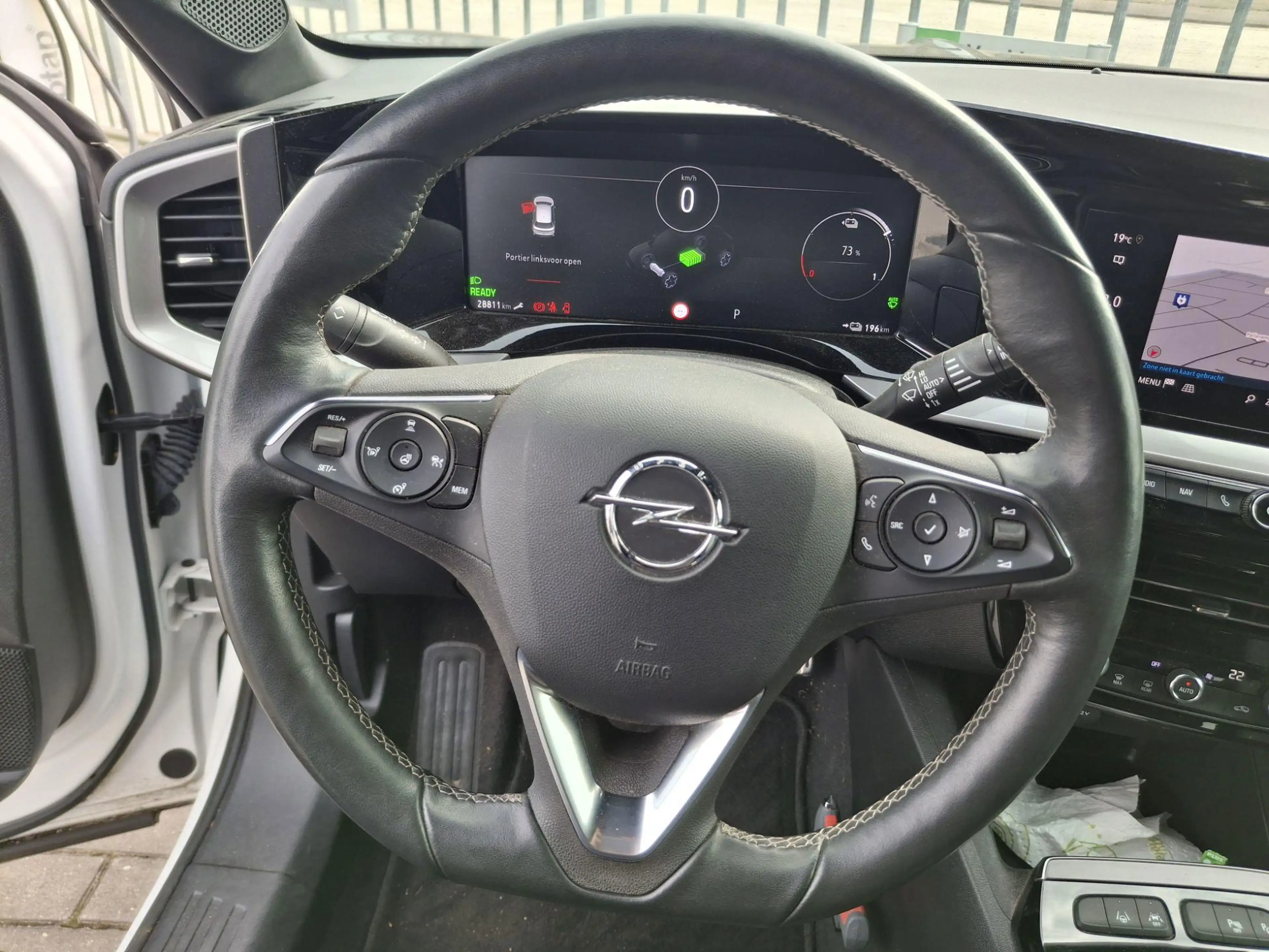 Opel Mokka-E Ultimate 50-kWh 11kw bl. | 136pk | Lederen Bekledi — photo 15