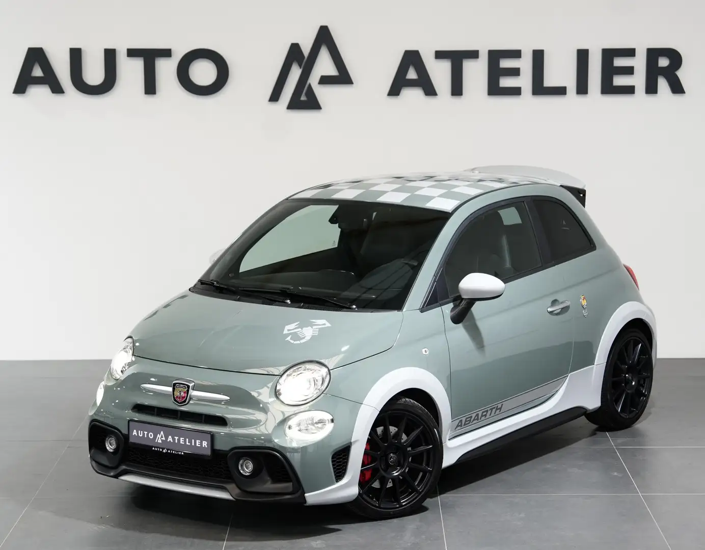 Abarth 695 70th Anniversario*BEATS*SCHALE*CARBON*NAVI* Grijs - 2