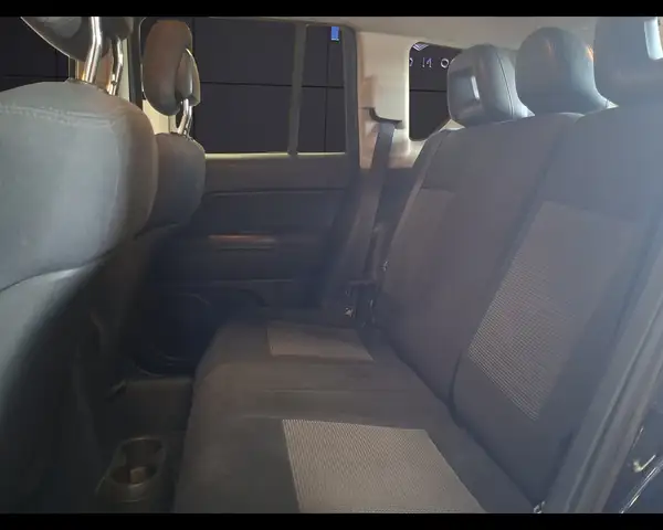 Jeep Compass view 15