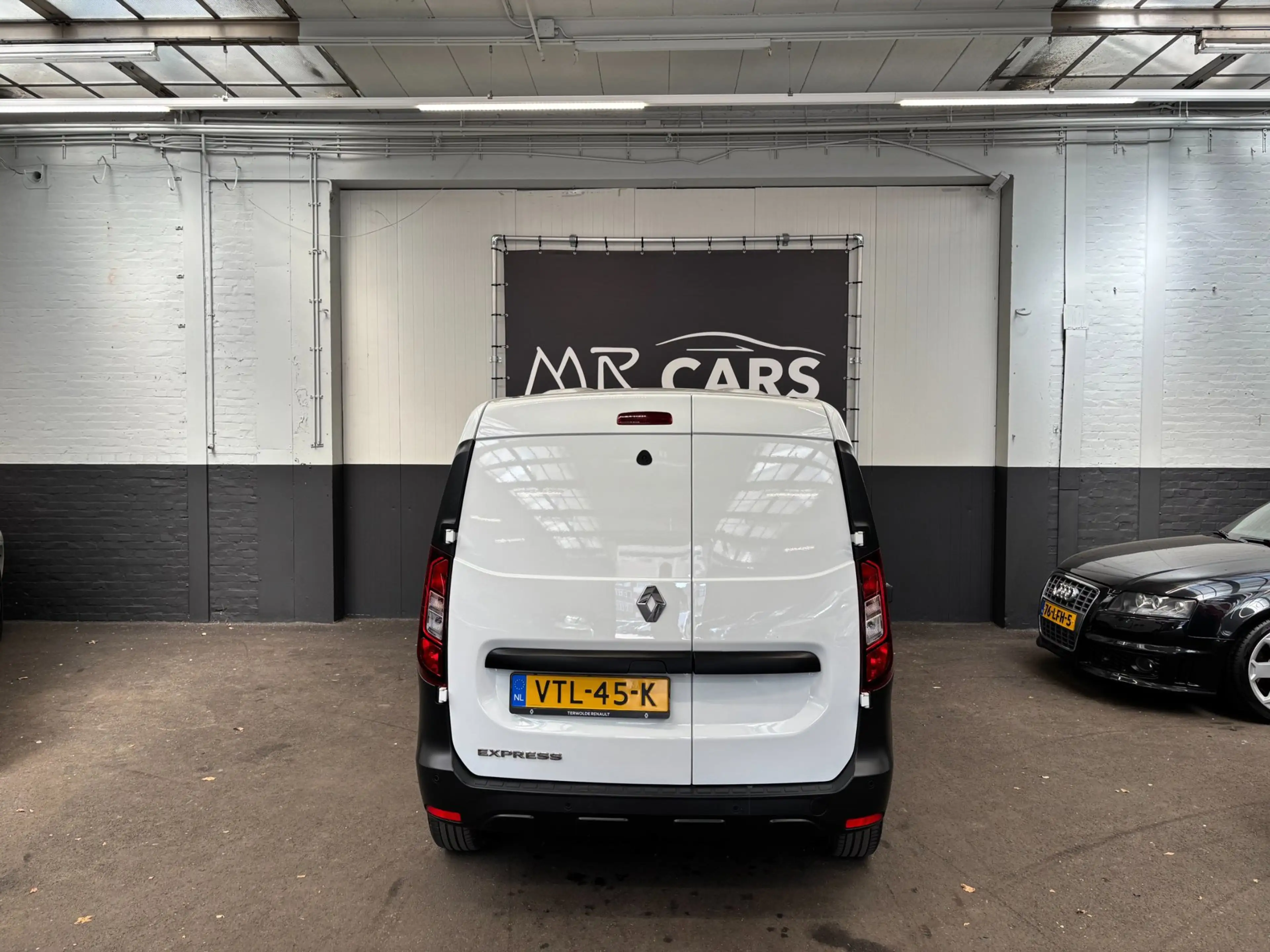 Renault Express 1.5 dCi 75 Comfort + Navi/Airco/Cruise Control — photo 9