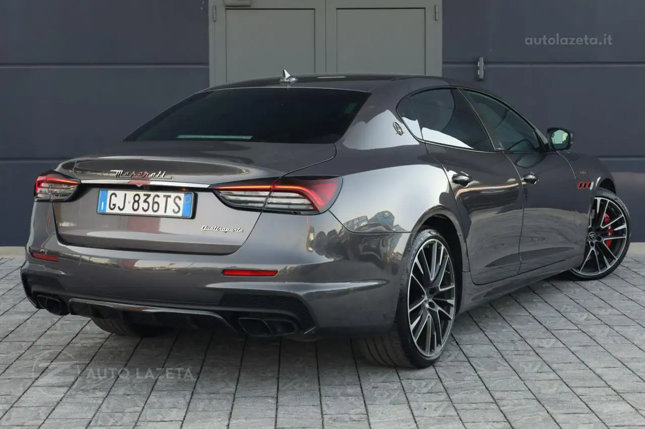 Maserati Quattroporte 2022