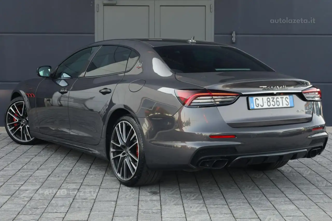 Maserati Quattroporte 2022