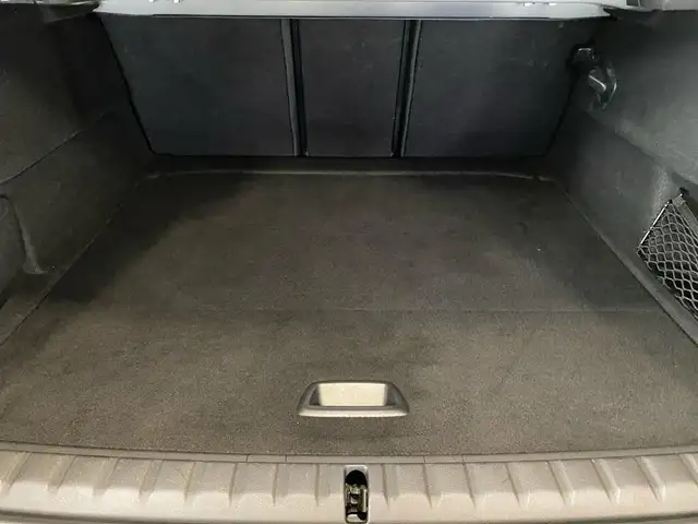 BMW 2 Series view 9