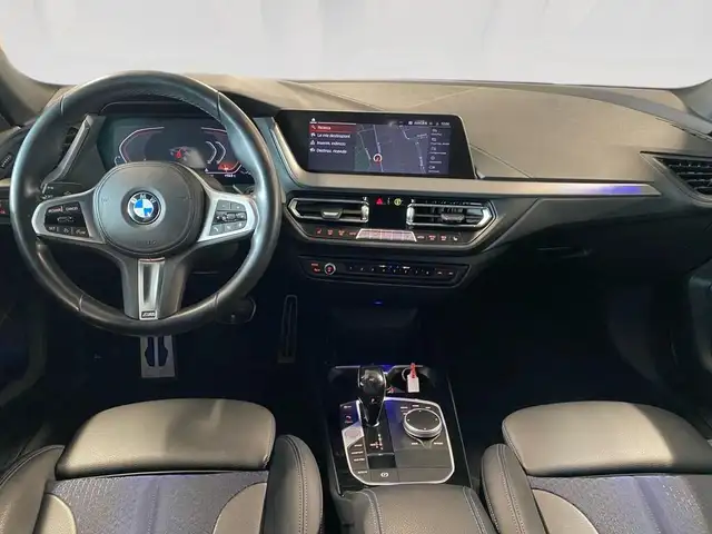 BMW 2 Series view 6