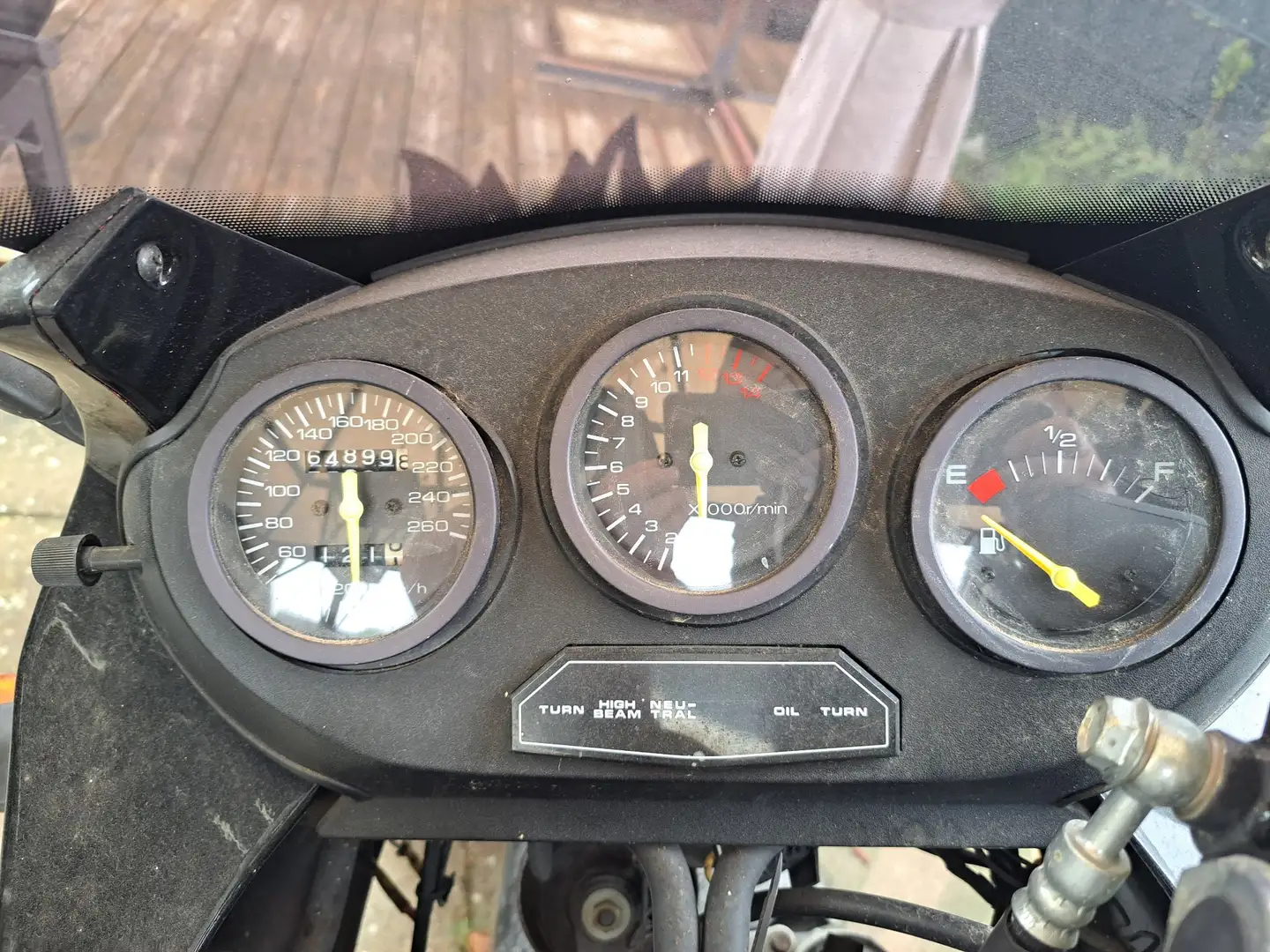 Suzuki GSF 600 Schwarz - 2