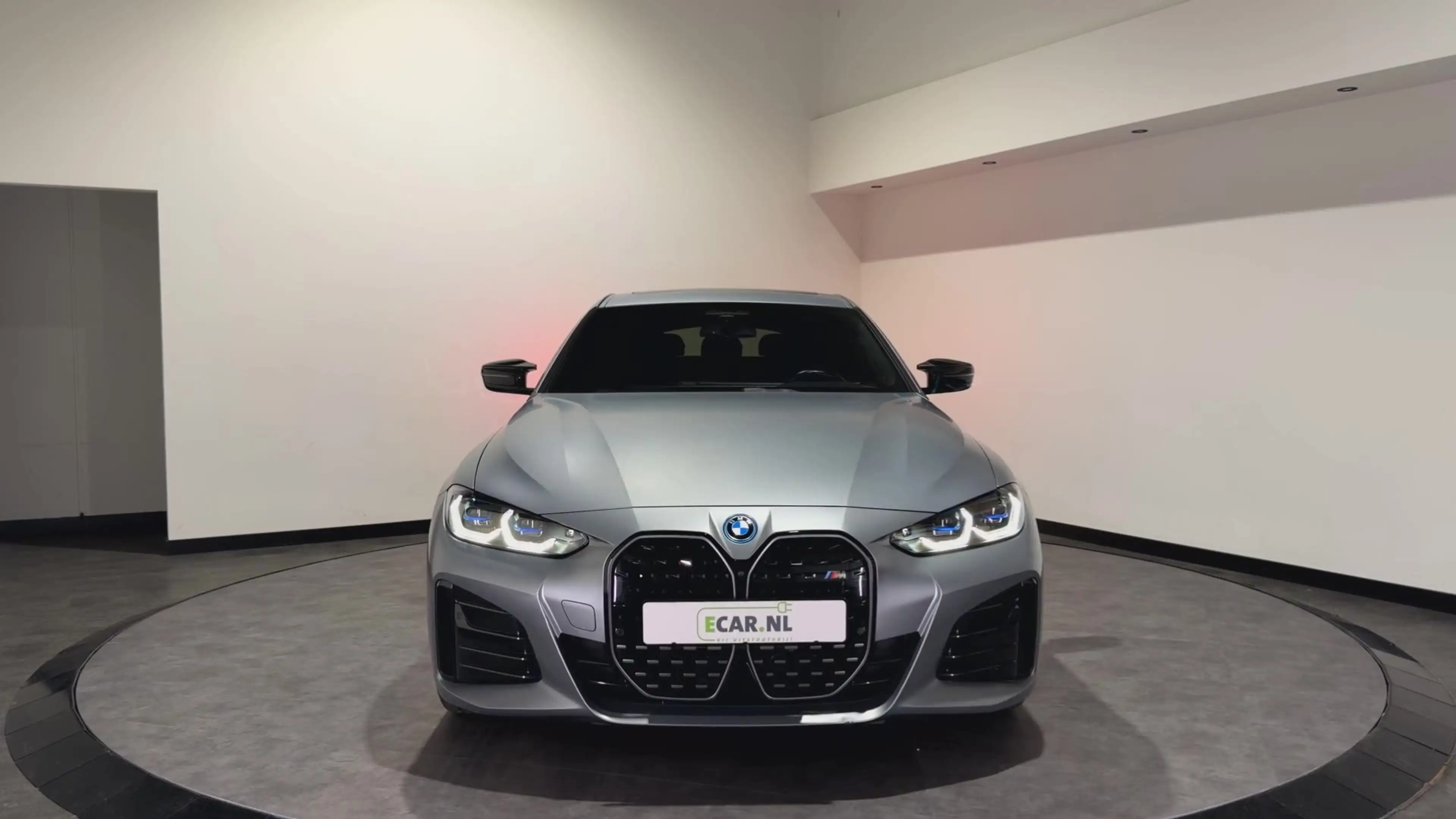 BMW i4 M50 84 kWh M Sport Pro | SOH 97,6% | el. Schuif/ka — photo 8