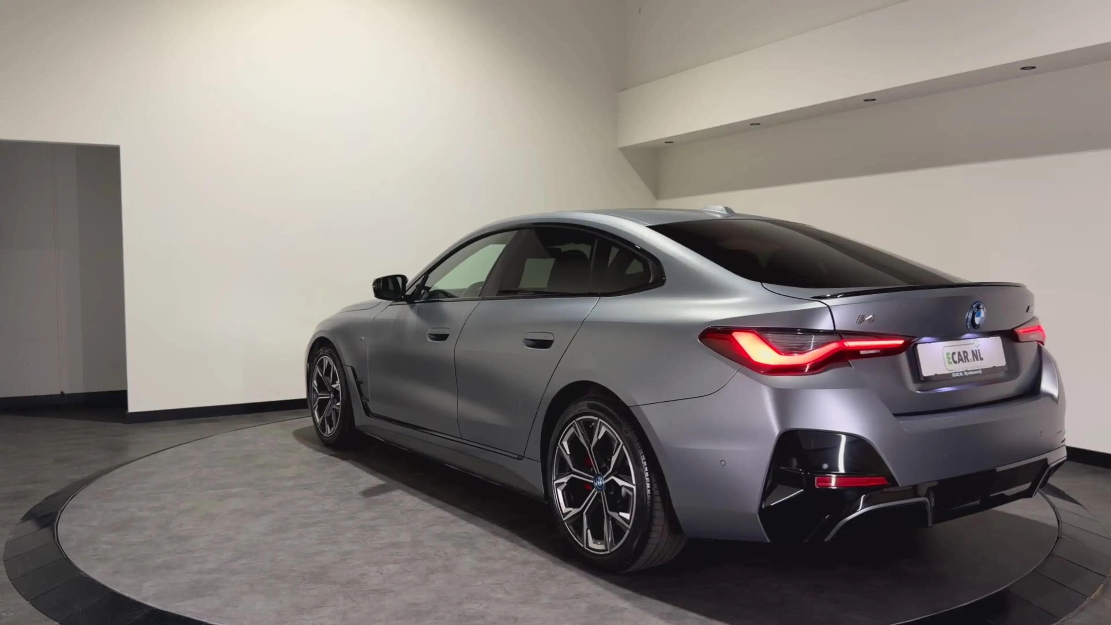 BMW i4 M50 84 kWh M Sport Pro | SOH 97,6% | el. Schuif/ka — photo 5