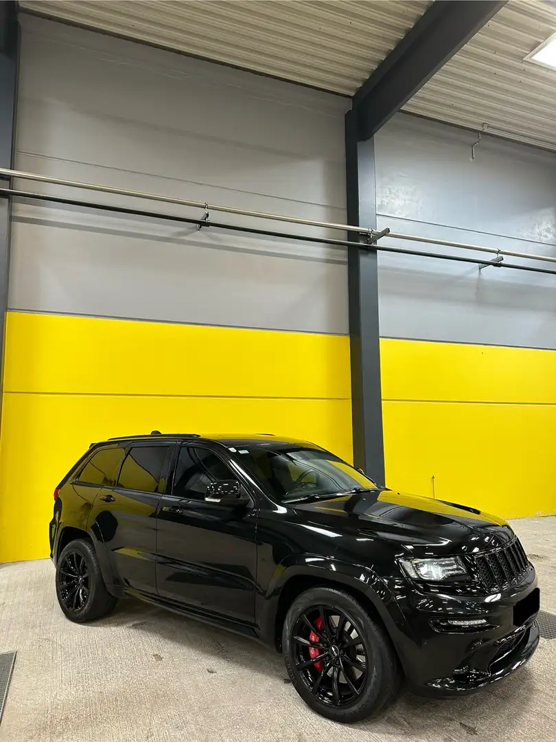 Jeep Grand Cherokee 6,4 V8 HEMI SRT - 1