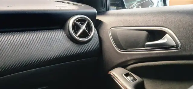 Mercedes-Benz A-Class view 19