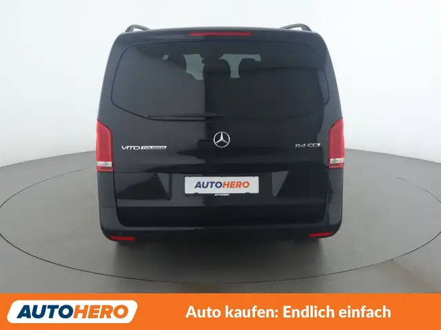 Mercedes-Benz Vito view 5