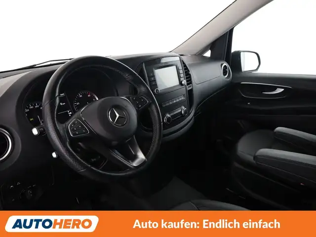 Mercedes-Benz Vito view 11
