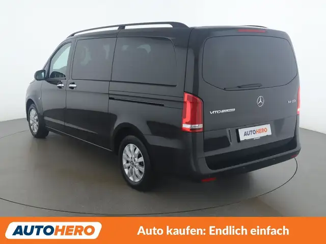 Mercedes-Benz Vito view 4