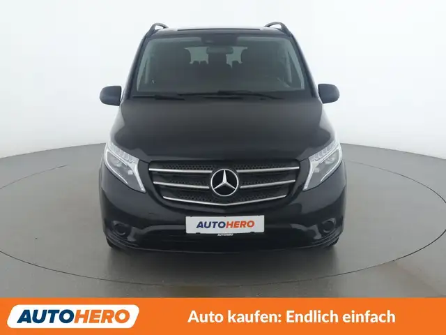 Mercedes-Benz Vito view 9