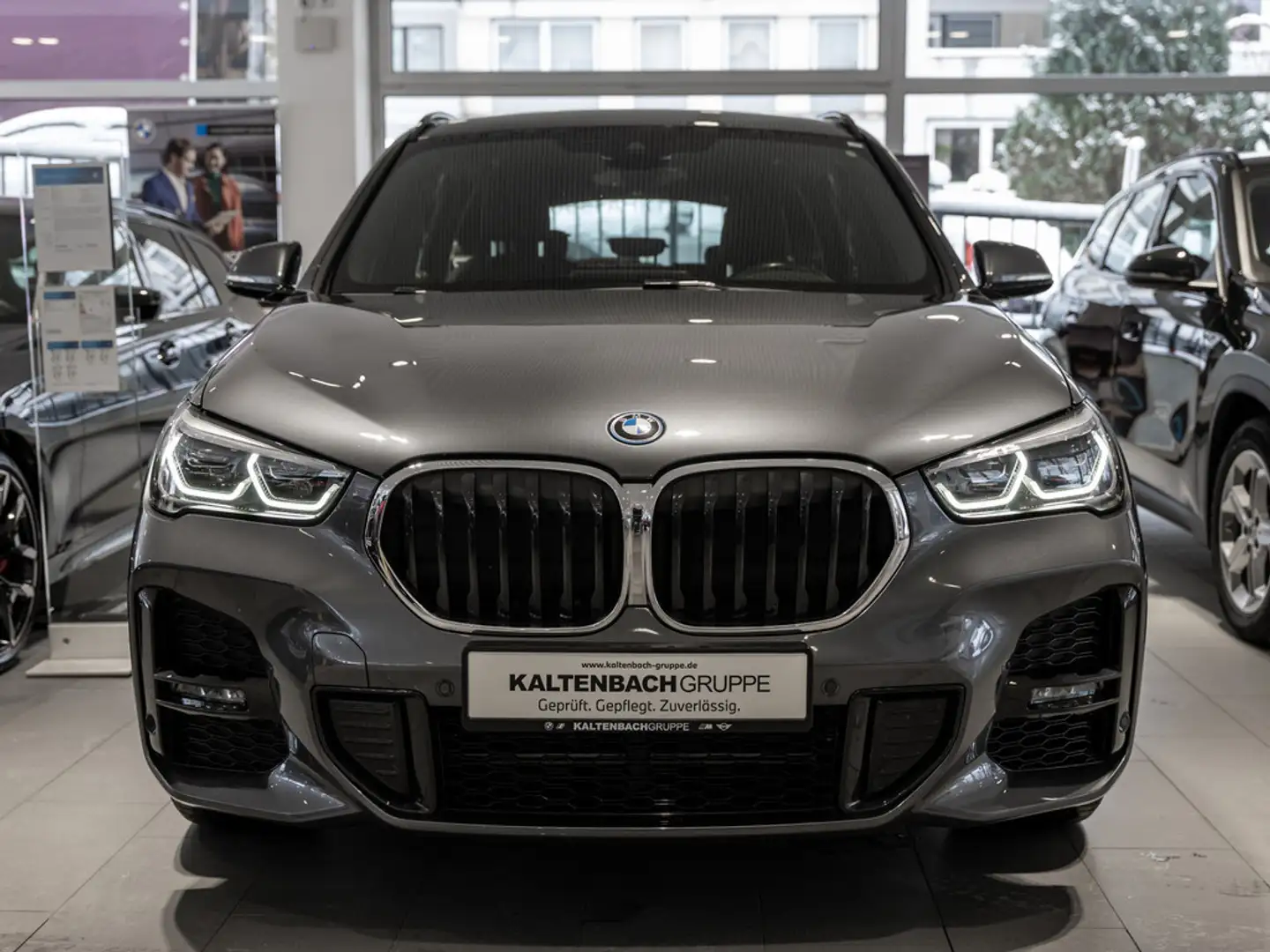 BMW X1 xDrive 25e M-Sport AHK HUD LED NAVI SHZ Grau - 2