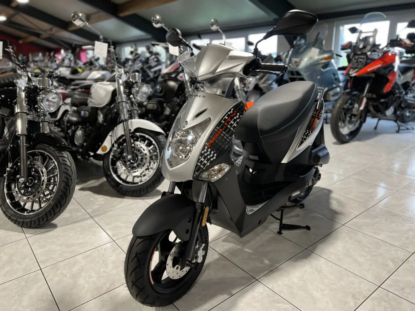 Kymco Agility 50 CLASSE B  4T 45 km/h Blauw - 2