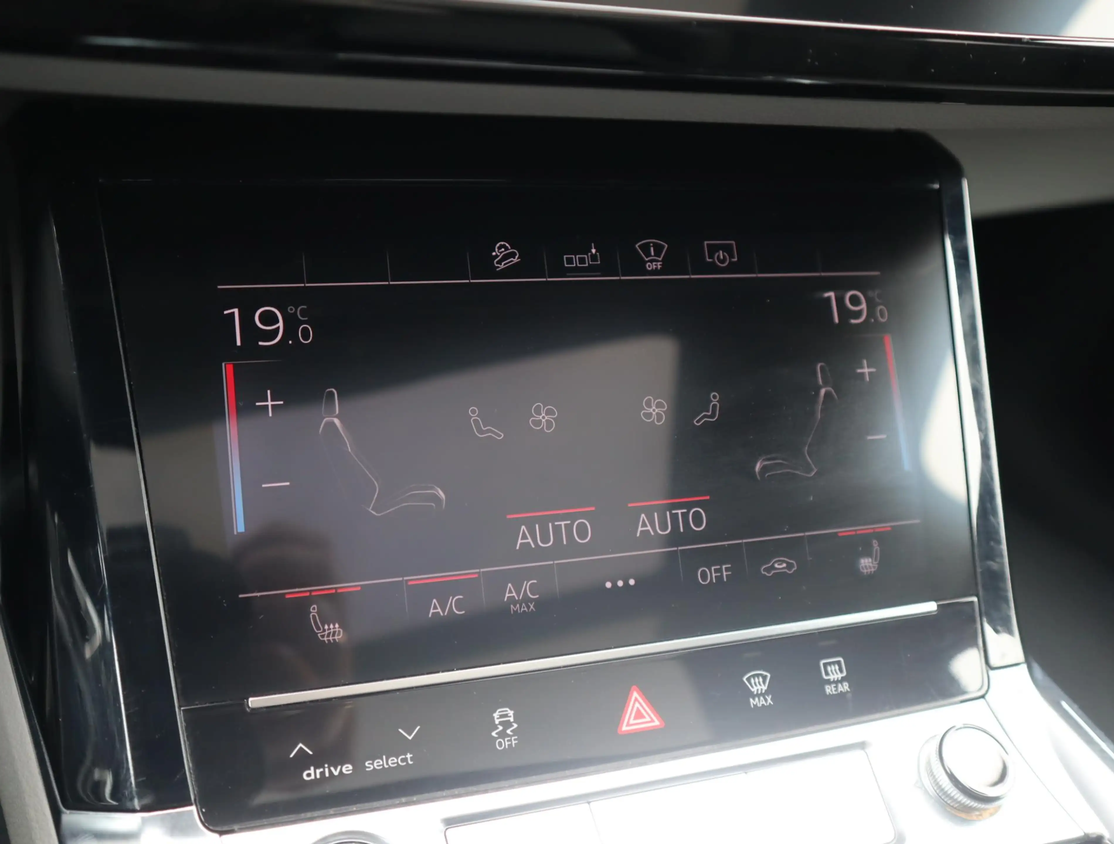Audi e-tron 55 quattro advanced Pro Line Plus 95 kWh SOH 91% | — photo 15