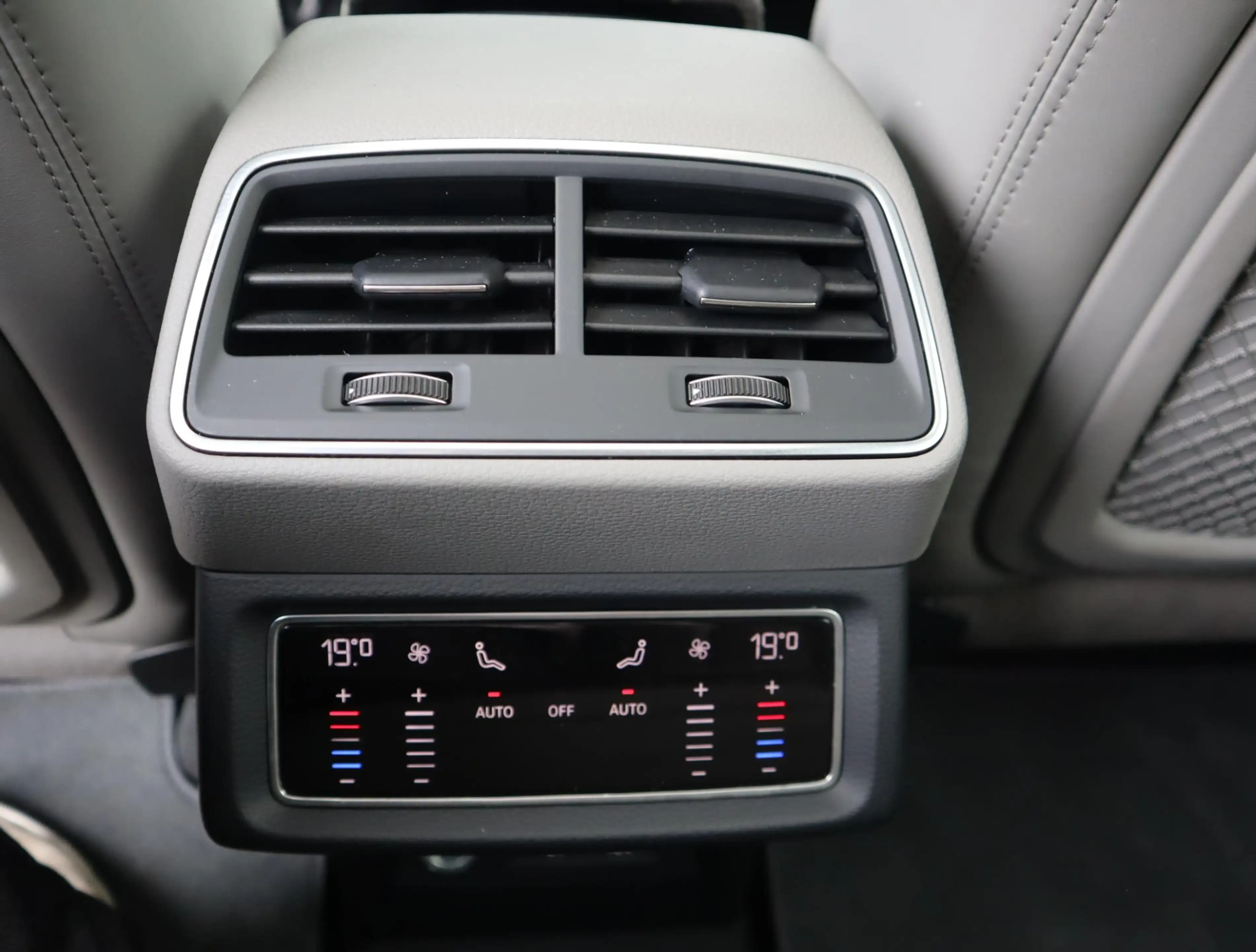 Audi e-tron 55 quattro advanced Pro Line Plus 95 kWh SOH 91% | — photo 28
