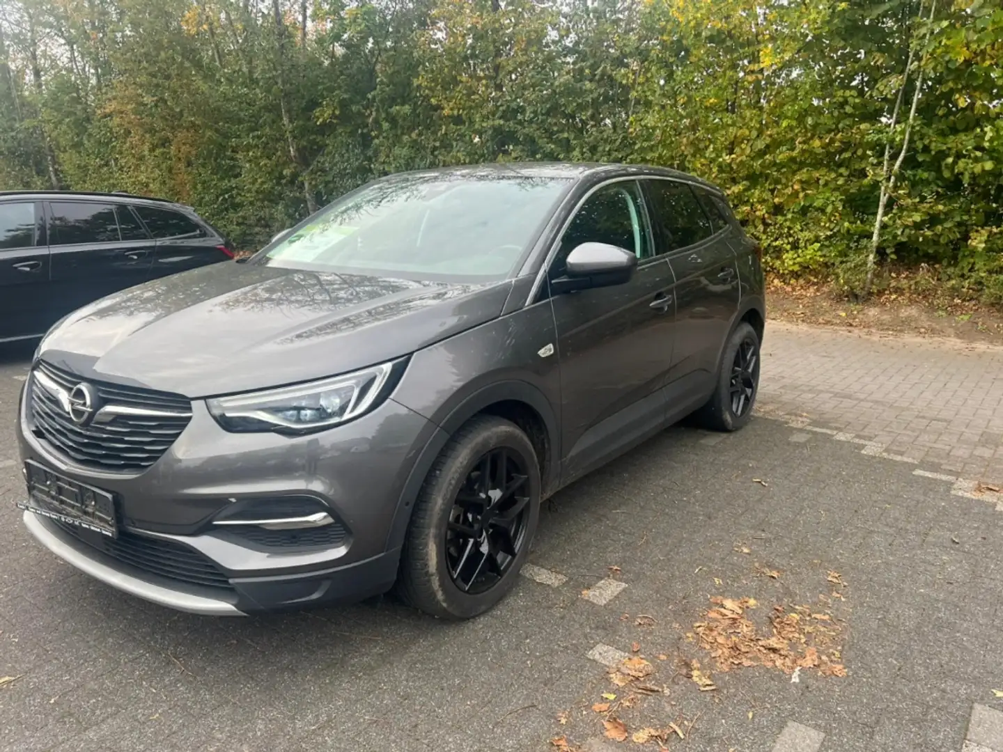 Opel Grandland 1.2T Aut.INNOVATION+LED+CARPLAY+AHK Gris - 1