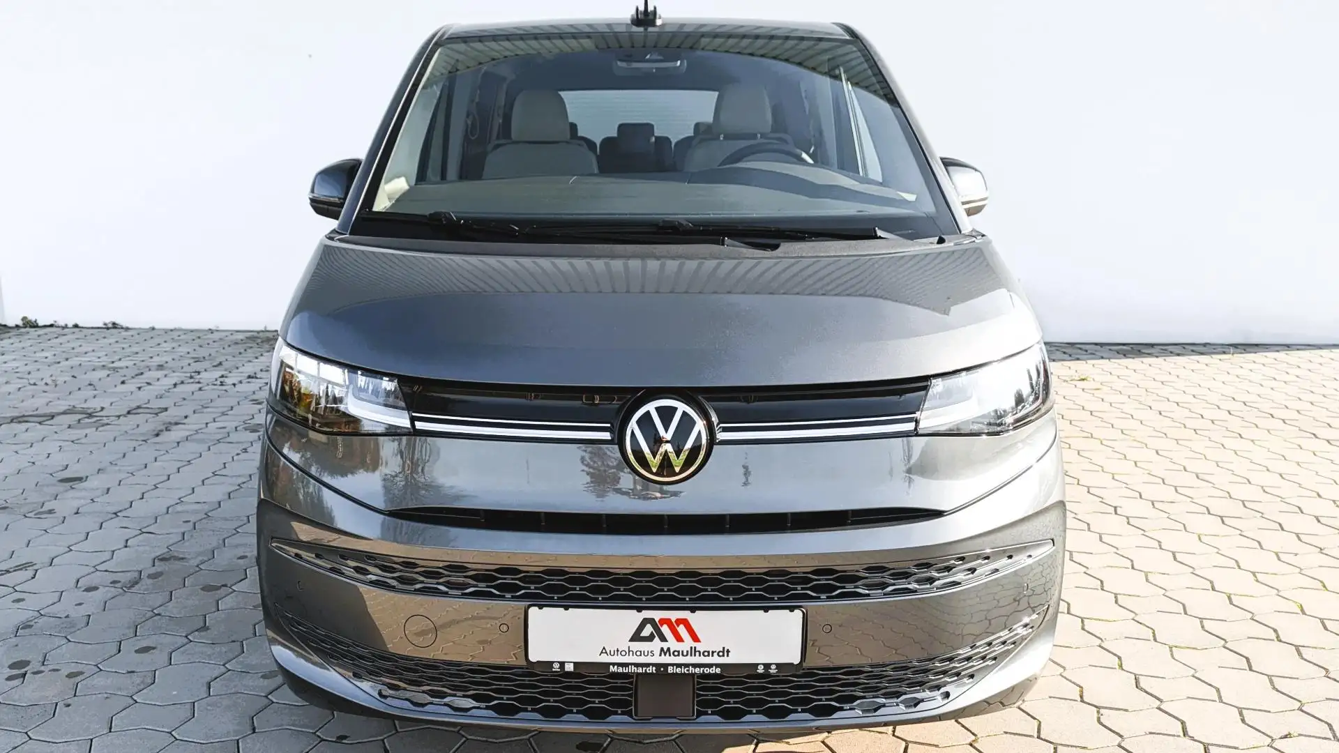Volkswagen T7 Multivan Life 2.0 TDI,DSG,Panoramadach,7-Sitzer,Navi,Kamera Gris - 2