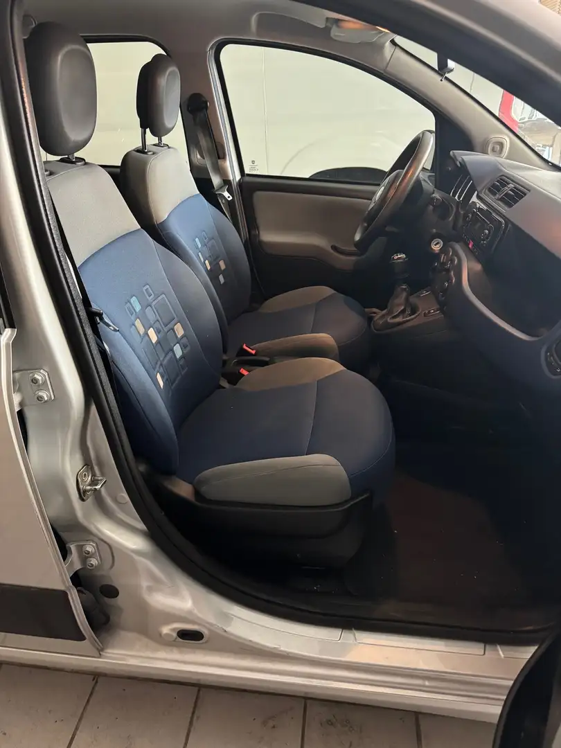 Fiat Panda Panda III 2012 1.2 Lounge 69cv Argintiu - 2