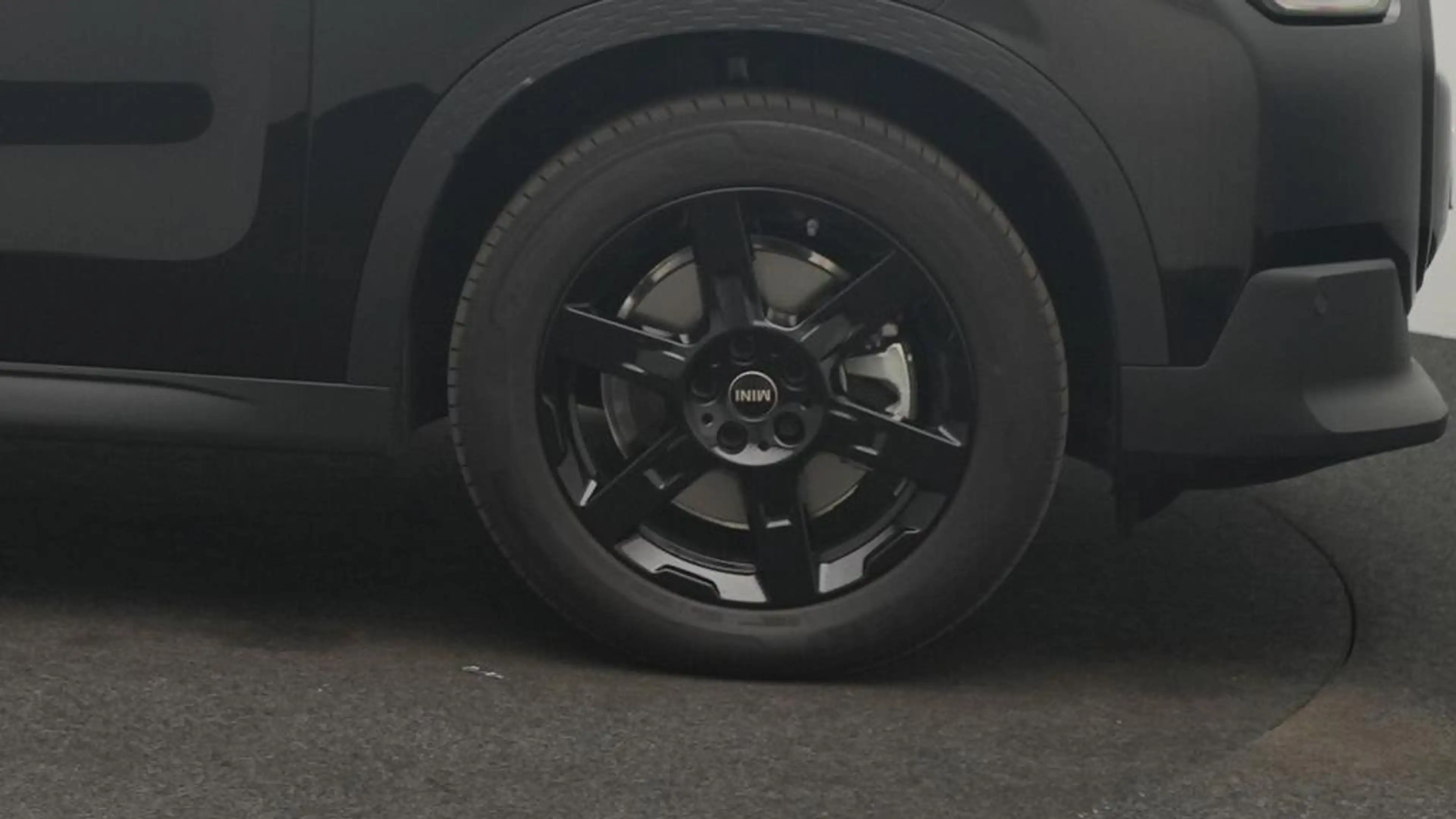 MINI Countryman C Classic Trim — photo 9