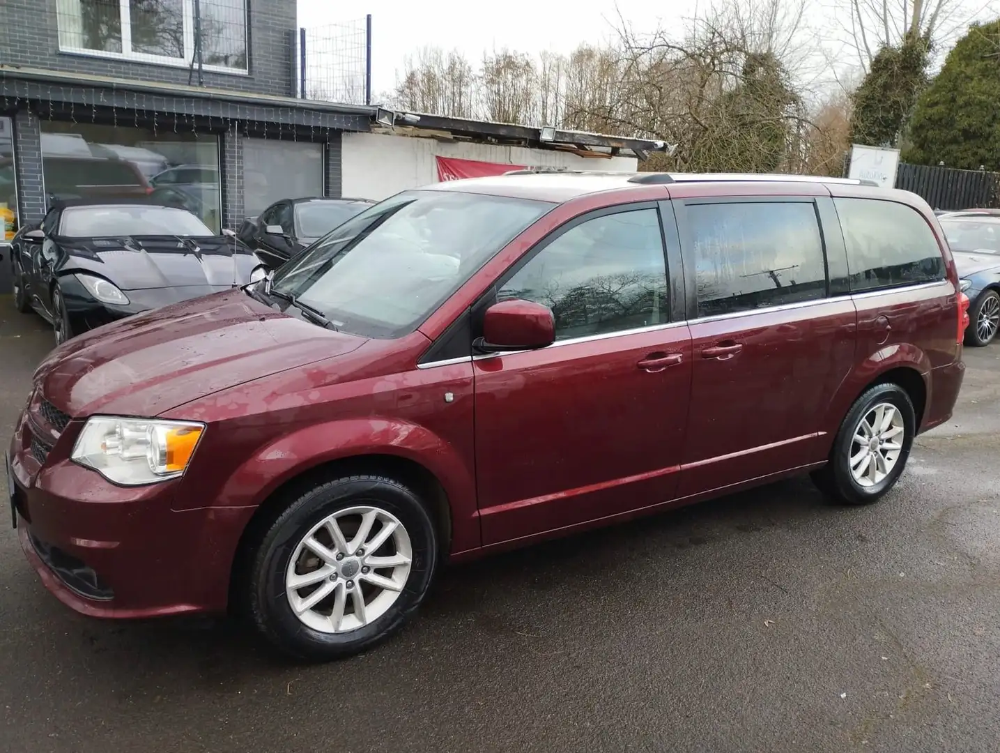 Dodge Grand Caravan GT 3.6 V6 BT|Klima|MFL SH Rot - 2