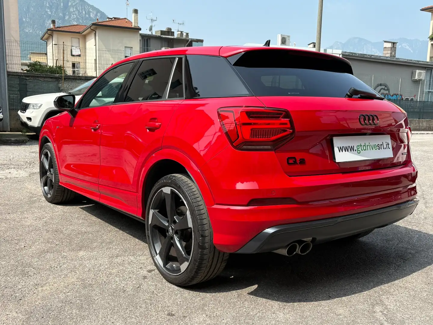 Audi Q2 40 2.0 tfsi Business quattro s-tronic 4X4 SLINE Rosso - 2