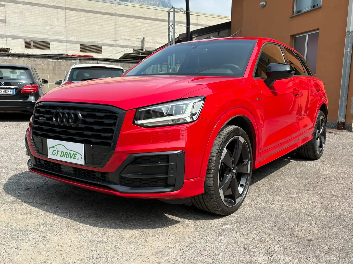 Audi Q2 40 2.0 tfsi Business quattro s-tronic 4X4 SLINE Rosso - 1