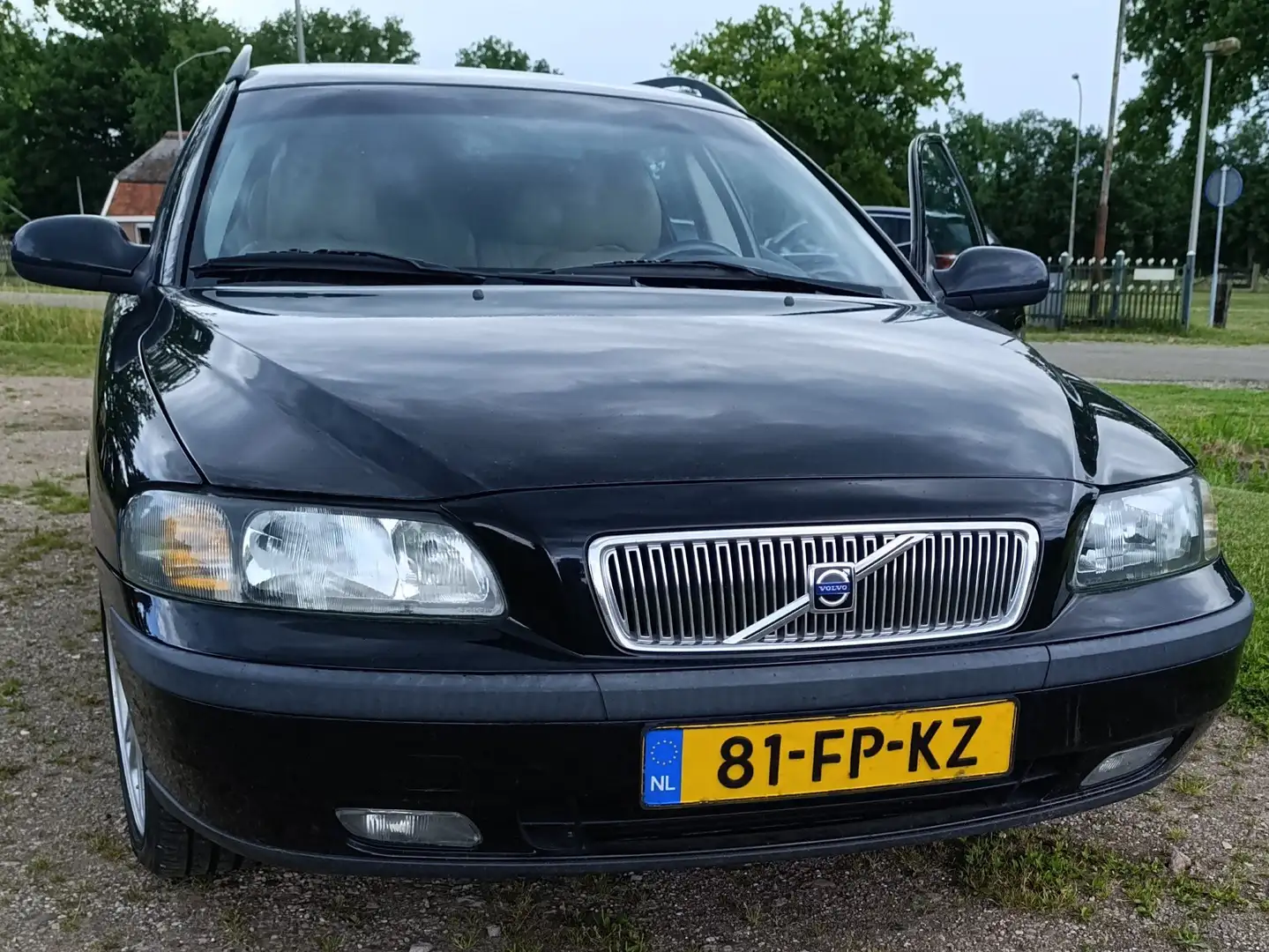 Volvo V70 V70 2.4 T Comfort Line Noir - 1