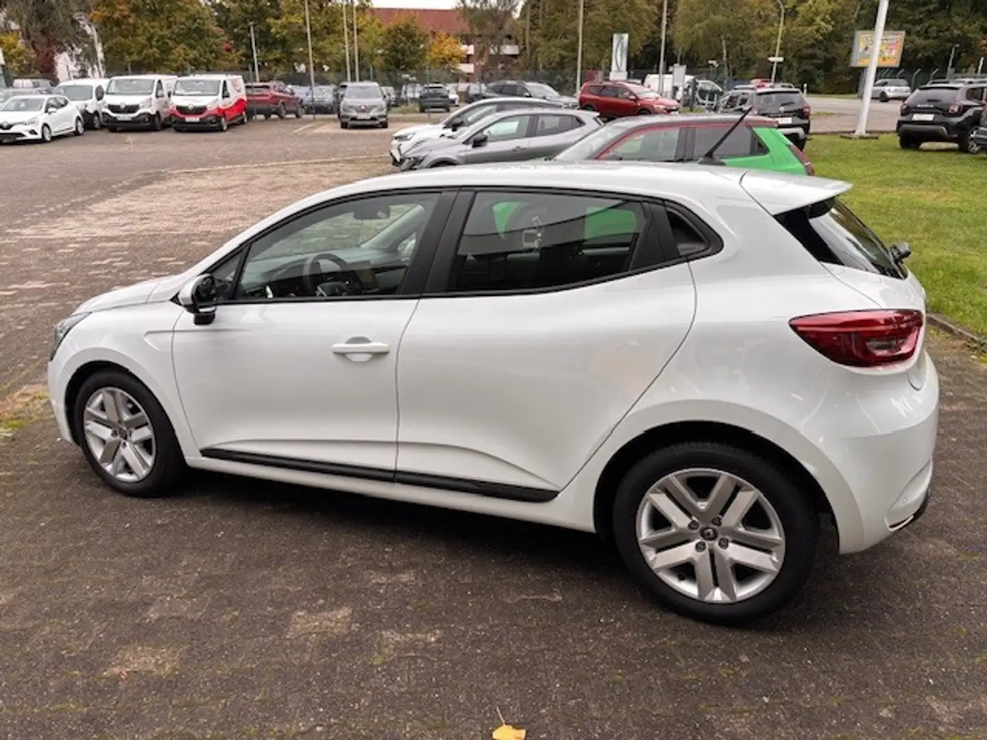 Renault Clio V ZEN TCe 90 Weiß - 2