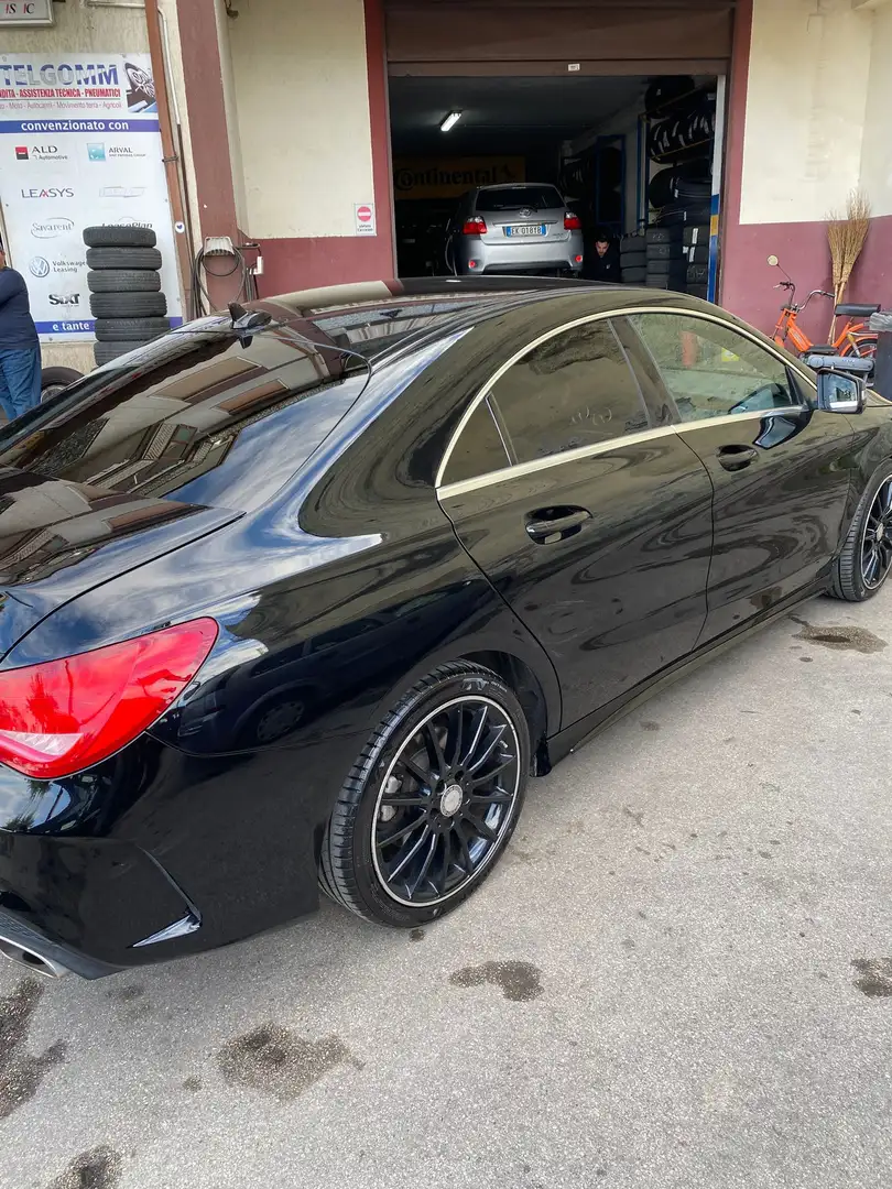 Mercedes-Benz CLA 180 d AMG Line - 2