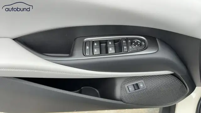 Byd Seal view 11