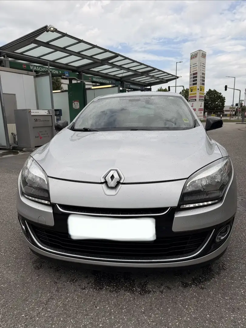 Renault Megane ENERGY dCi 110 Start & Stop Bose Edition - 2