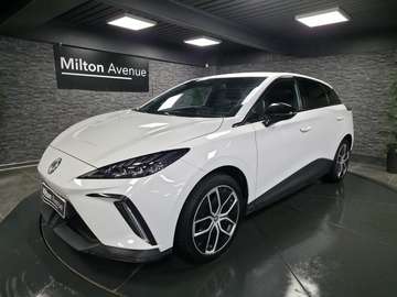 - 204 - 64 KWh  Luxury