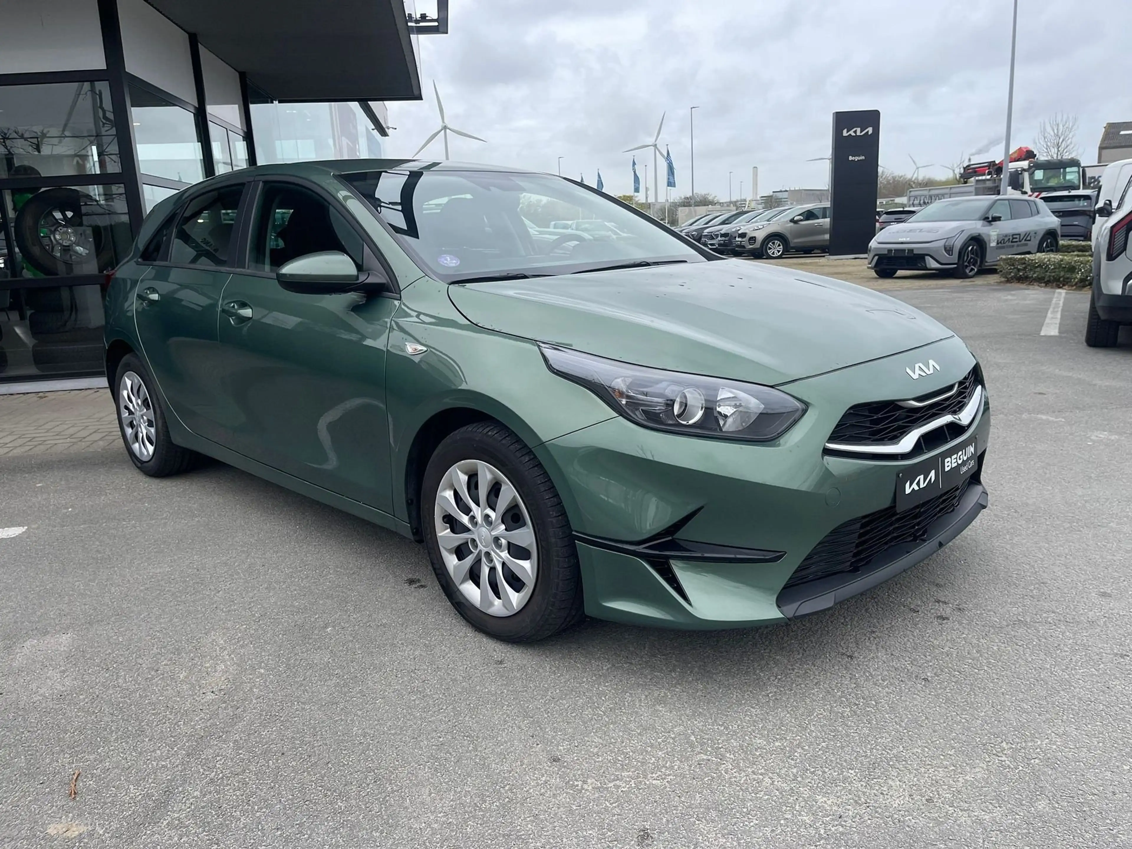 Kia Ceed / cee'd 1..0 Pure — photo 4