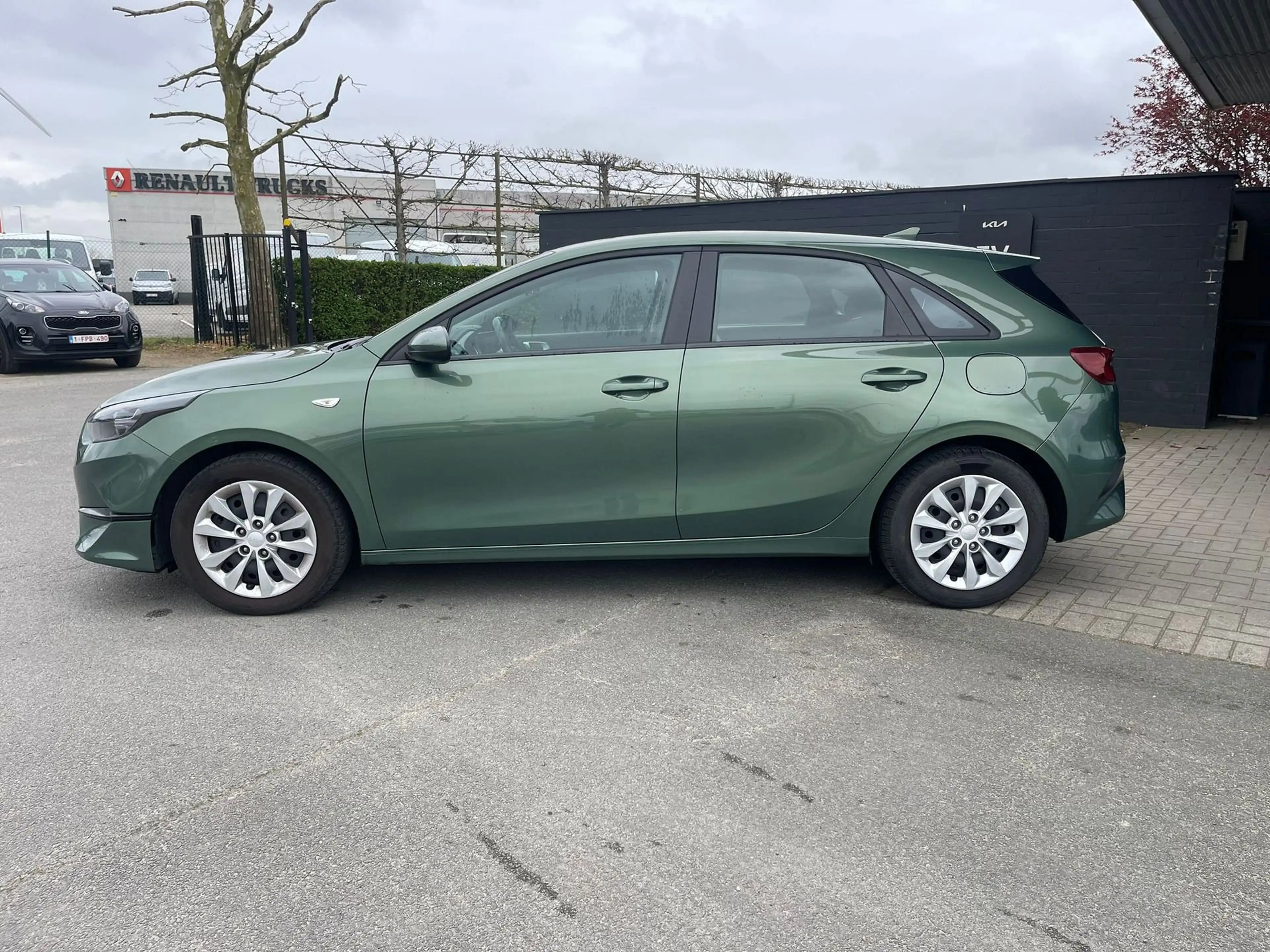 Kia Ceed / cee'd 1..0 Pure — photo 6